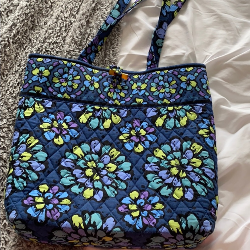 Vera Bradley tote bag